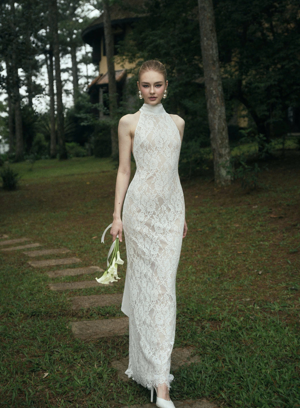 DELIA LACE GOWN