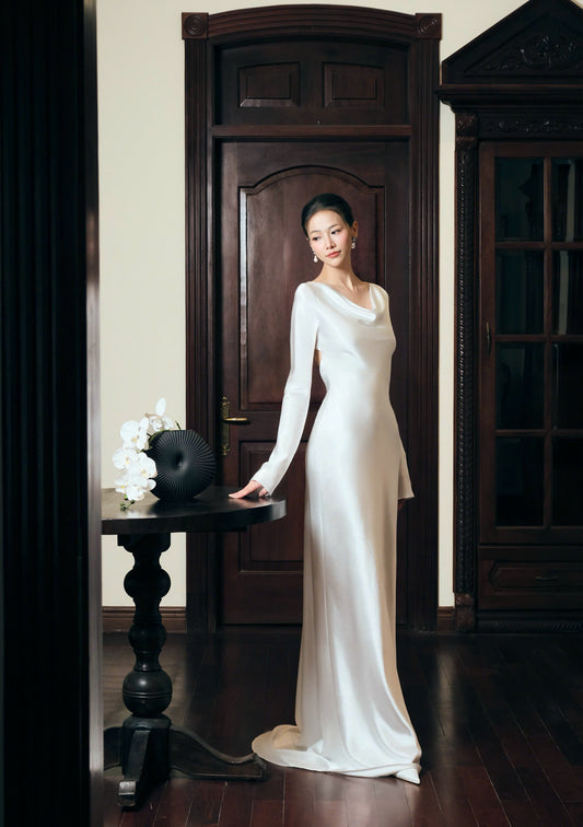 SOLIRA GOWN