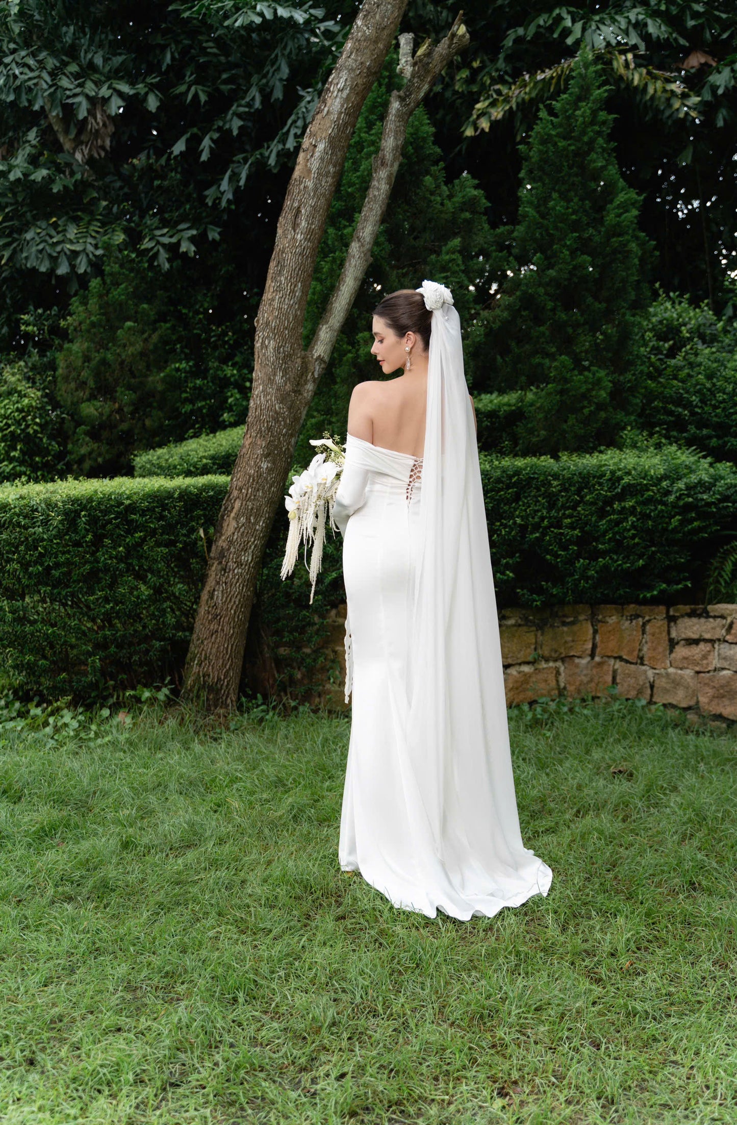 MORTICA GOWN