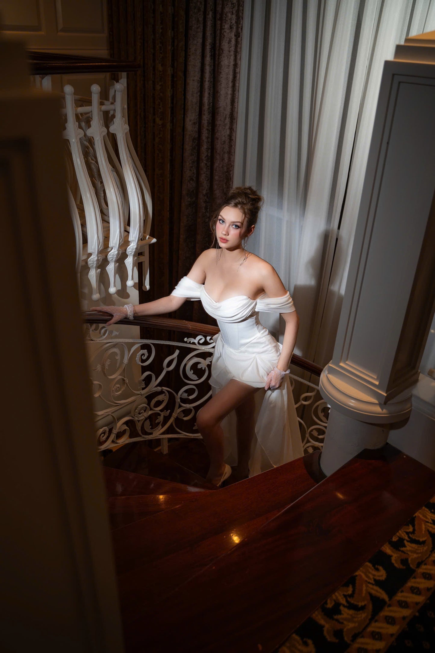 ALI GOWN