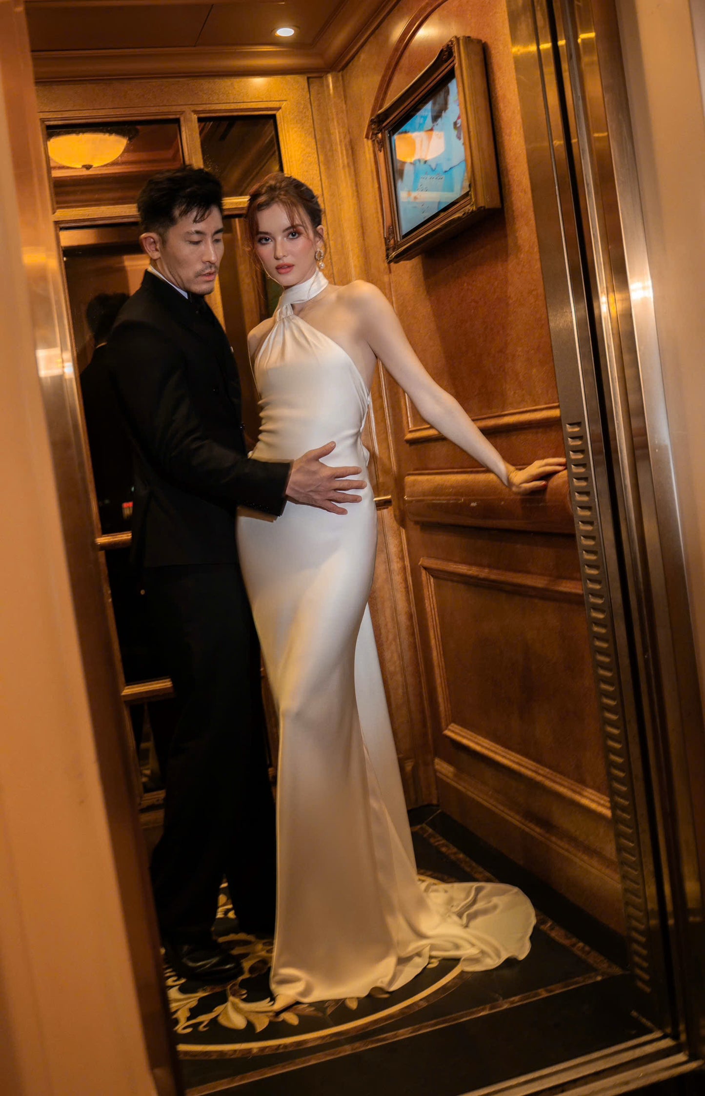 SERENA GOWN