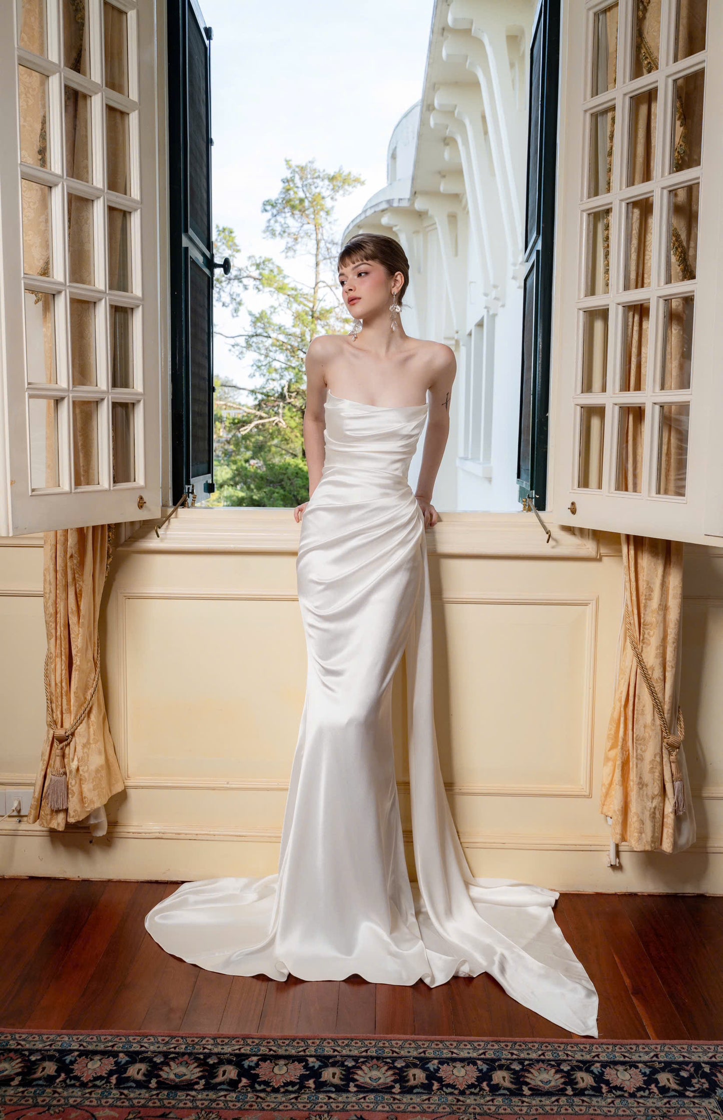 KATHERINE GOWN