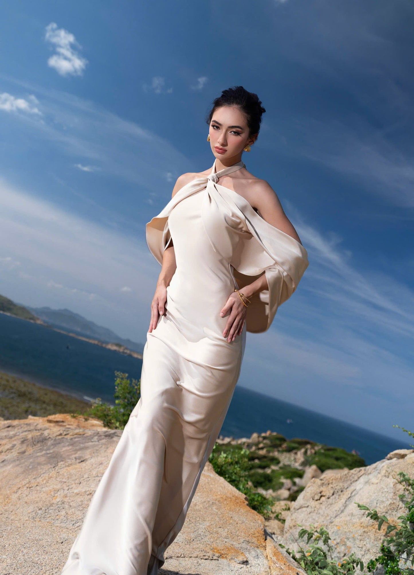 SOFIA DRESS