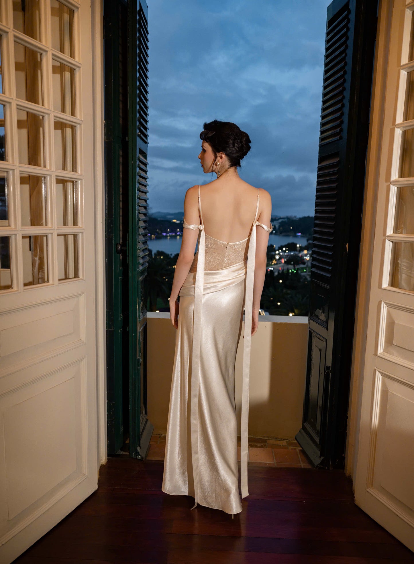 LIORA DRESS