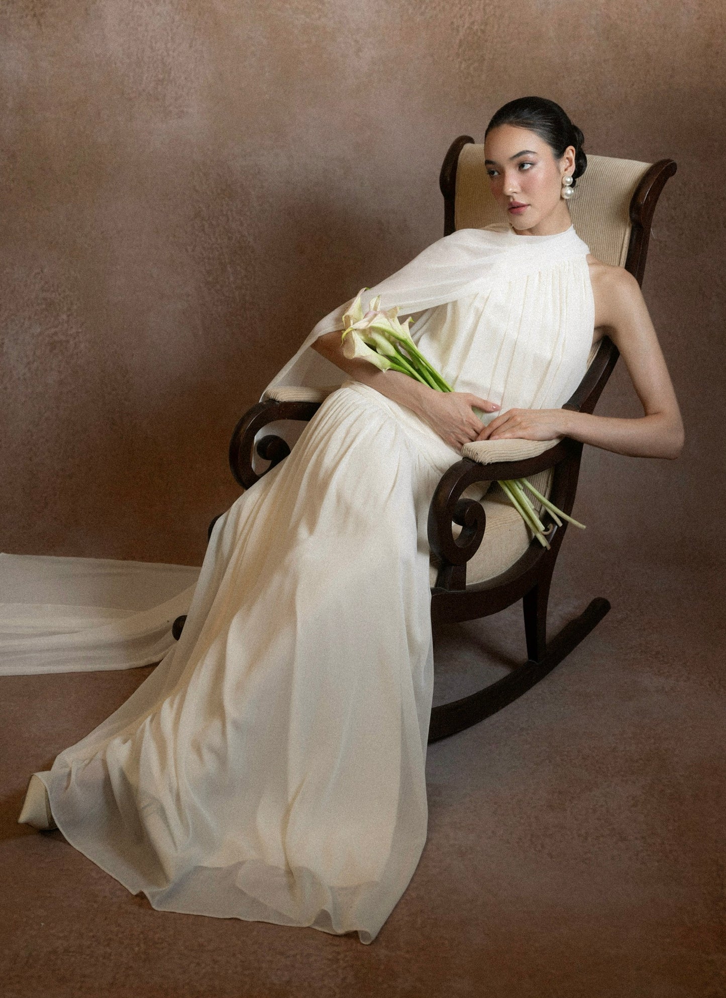 ELVA GOWN