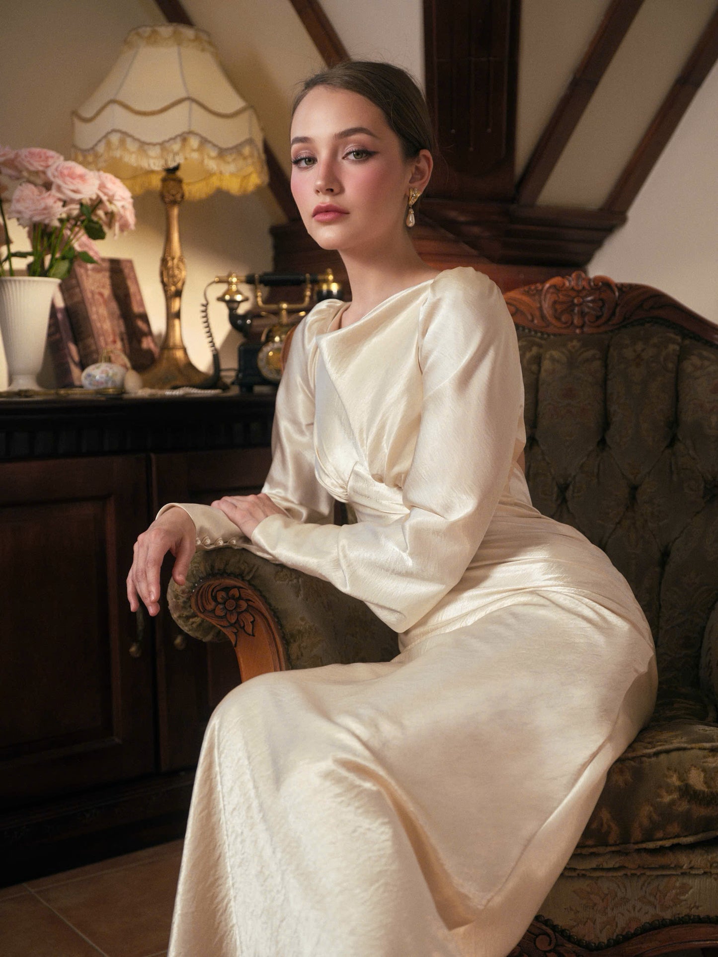 VIOLETTE DRESS