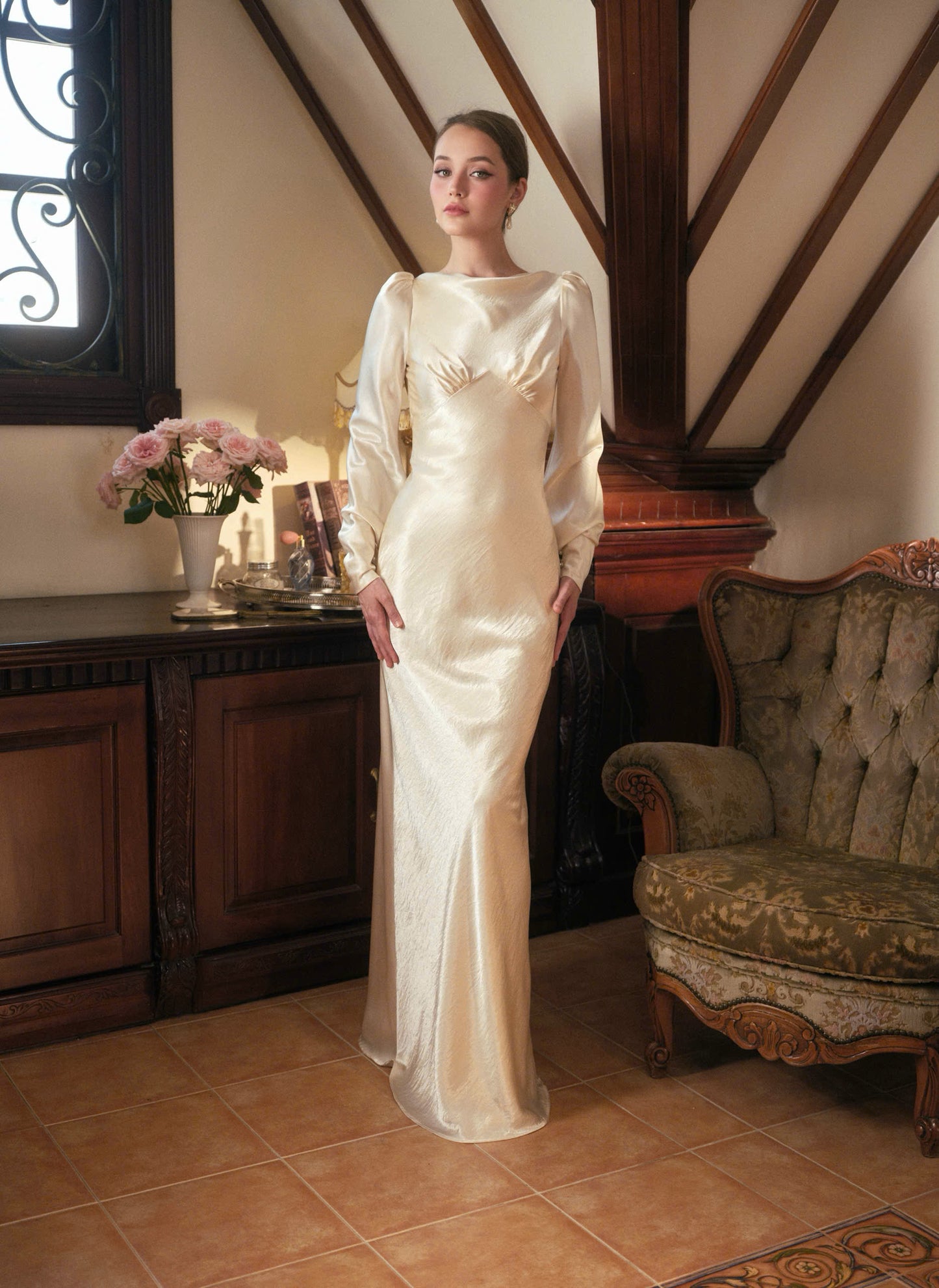 VIOLETTE DRESS