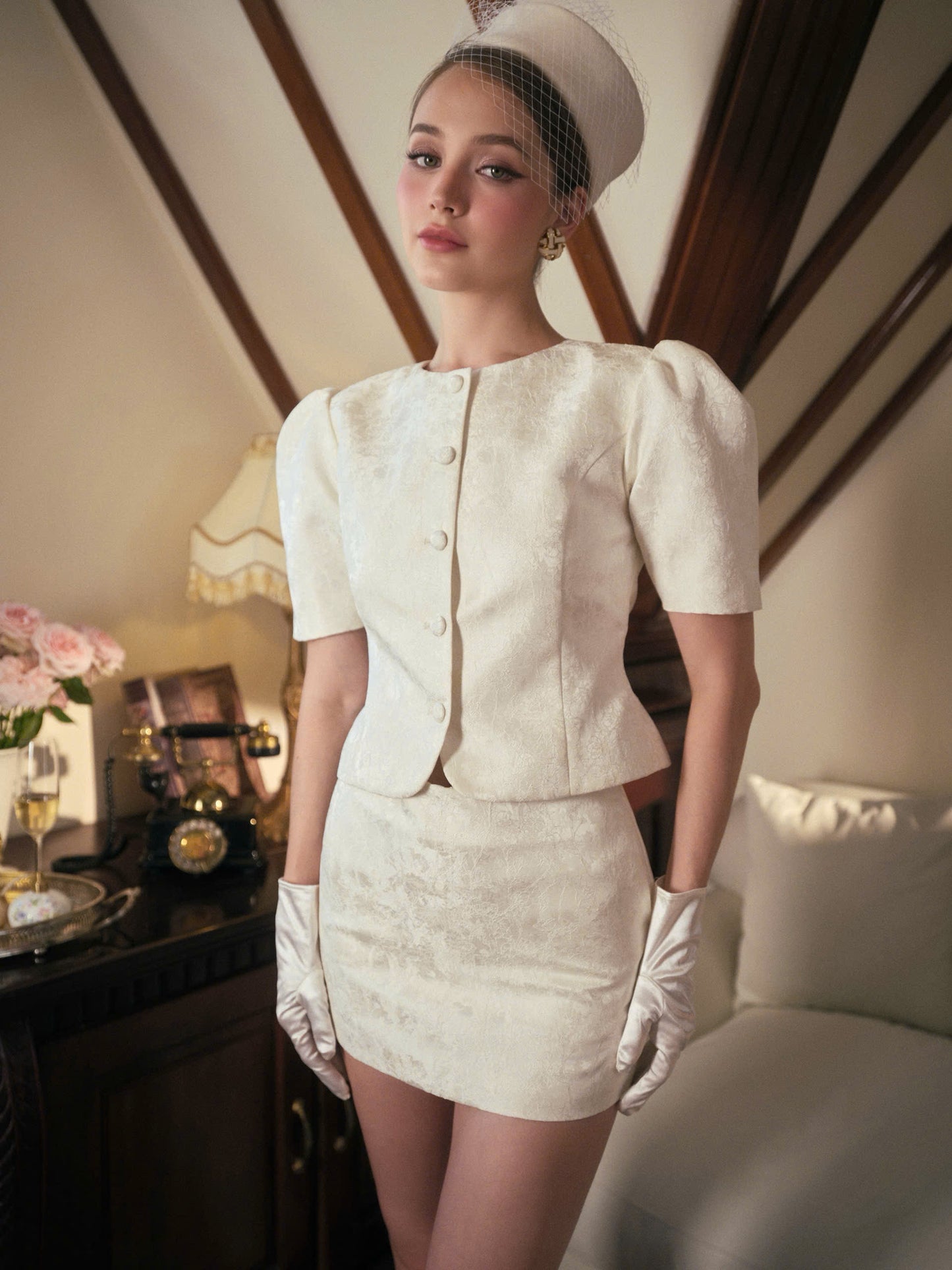 MON CHÉRI BROCADE SET