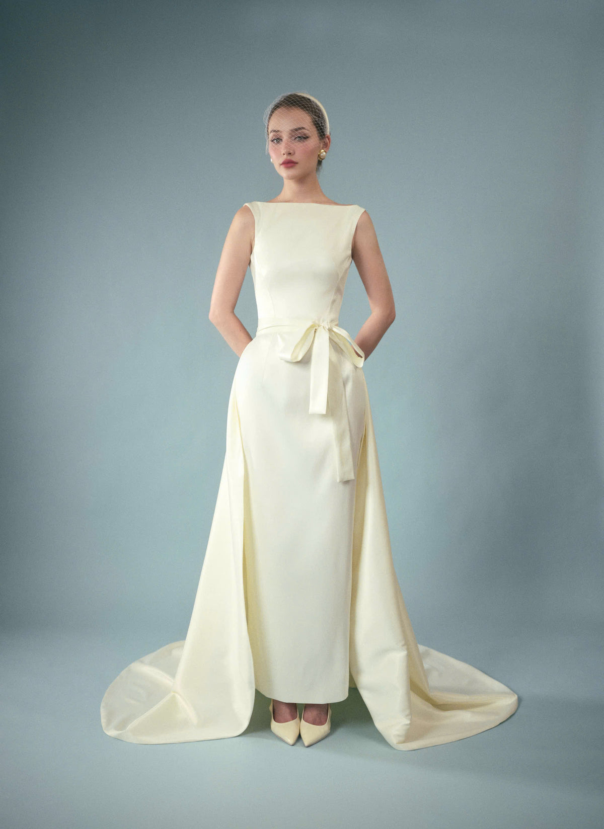 JOLLIE GOWN