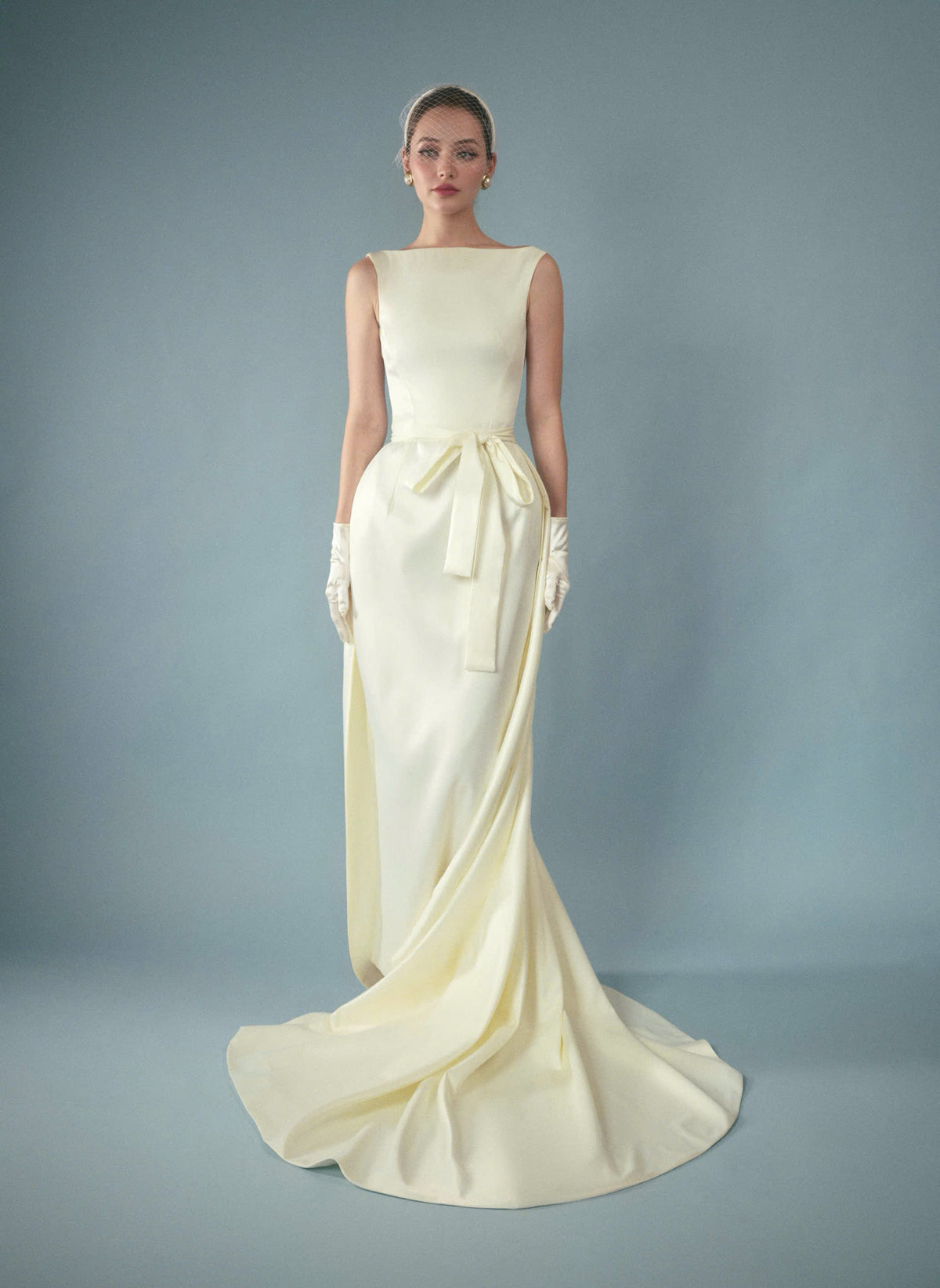 JOLLIE GOWN
