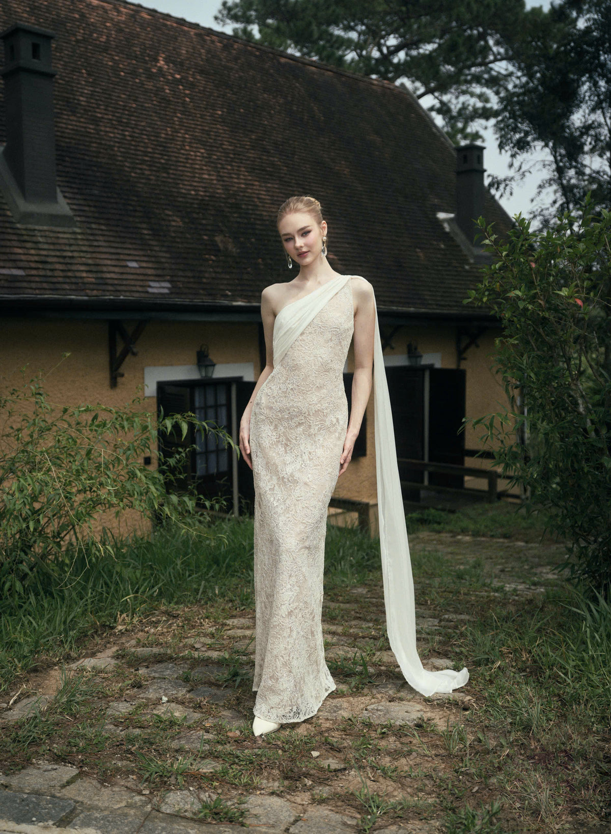 CAILA LACE DRESS