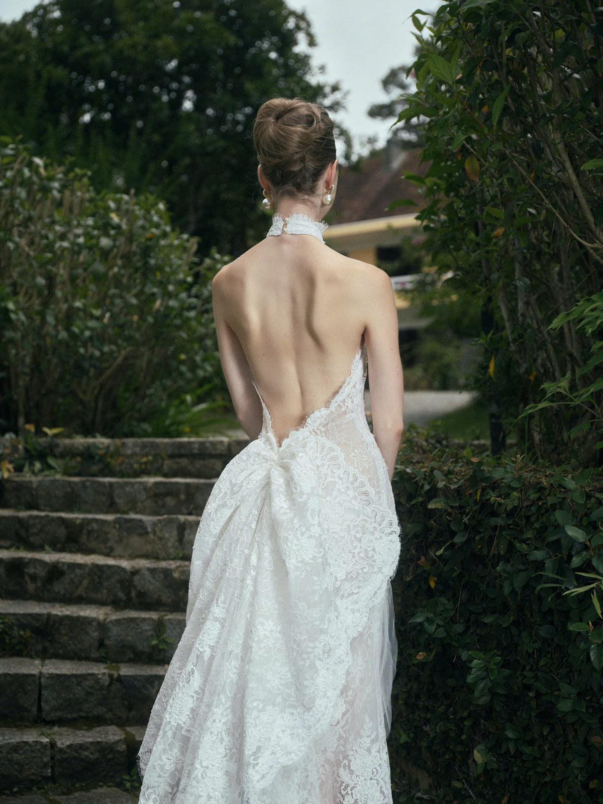 AMOUR LACE GOWN
