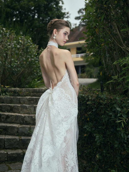 AMOUR LACE GOWN