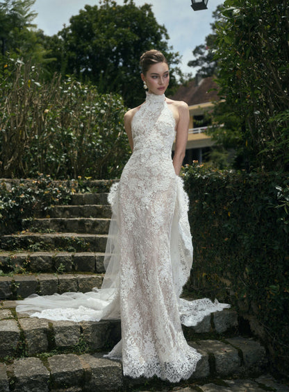 AMOUR LACE GOWN