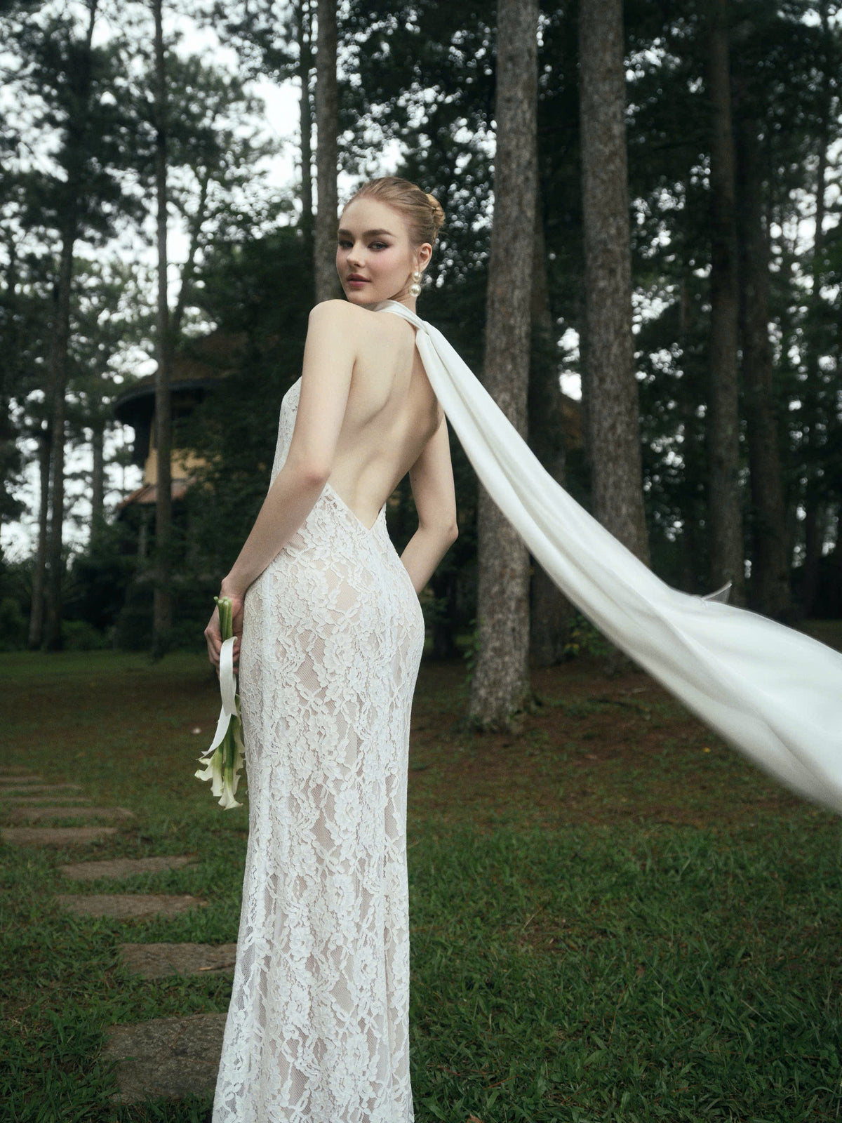 DELIA LACE GOWN