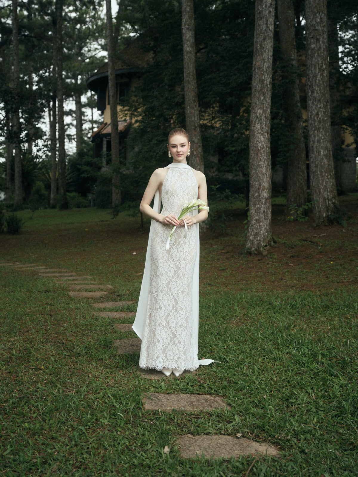 DELIA LACE GOWN