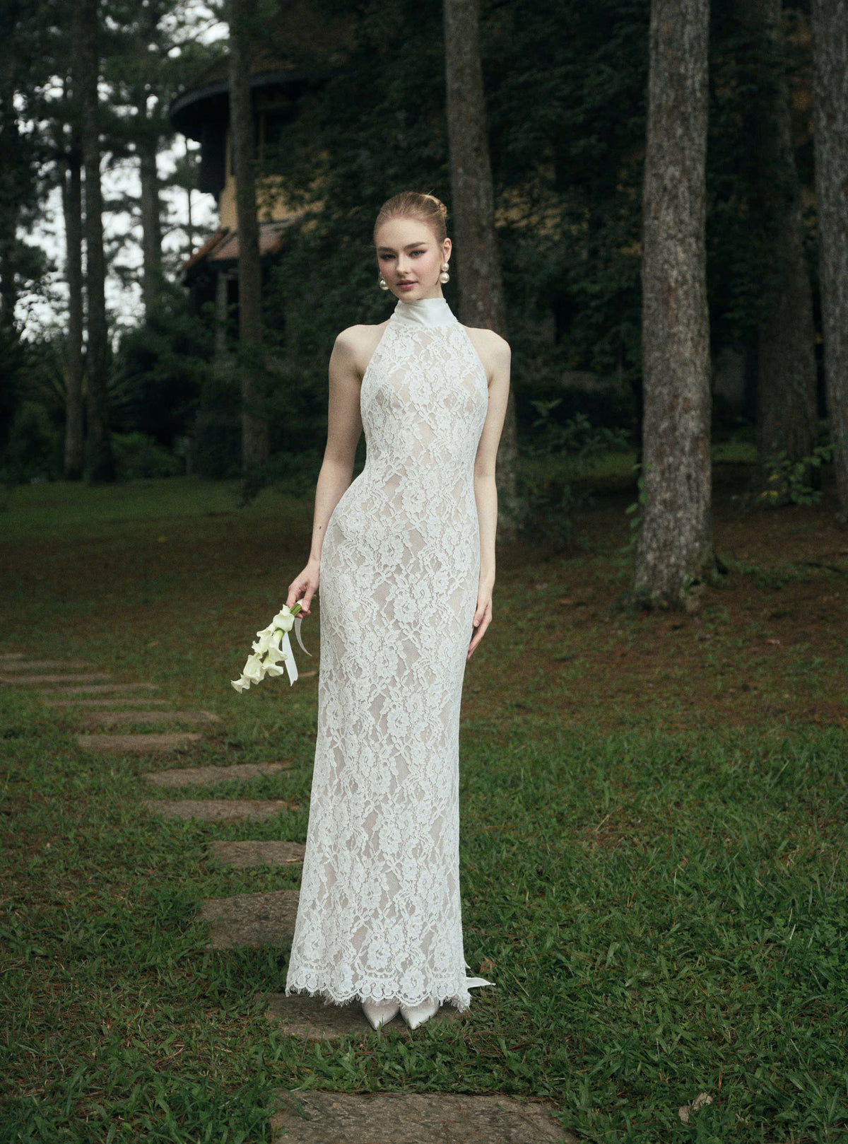DELIA LACE GOWN