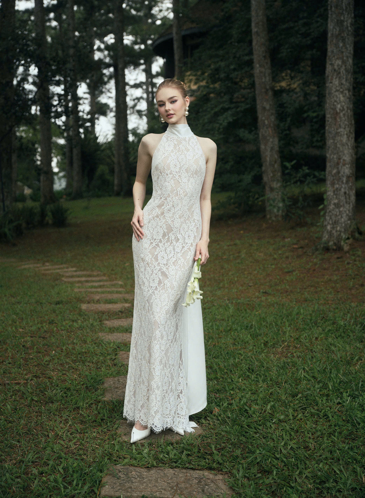 DELIA LACE GOWN