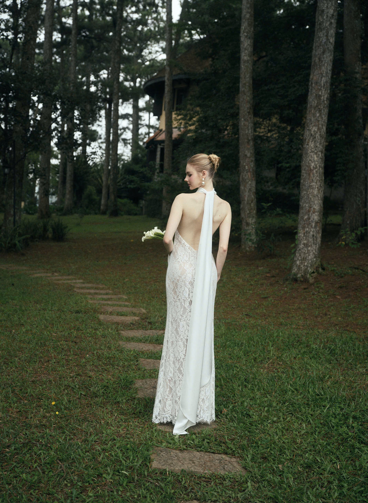 DELIA LACE GOWN