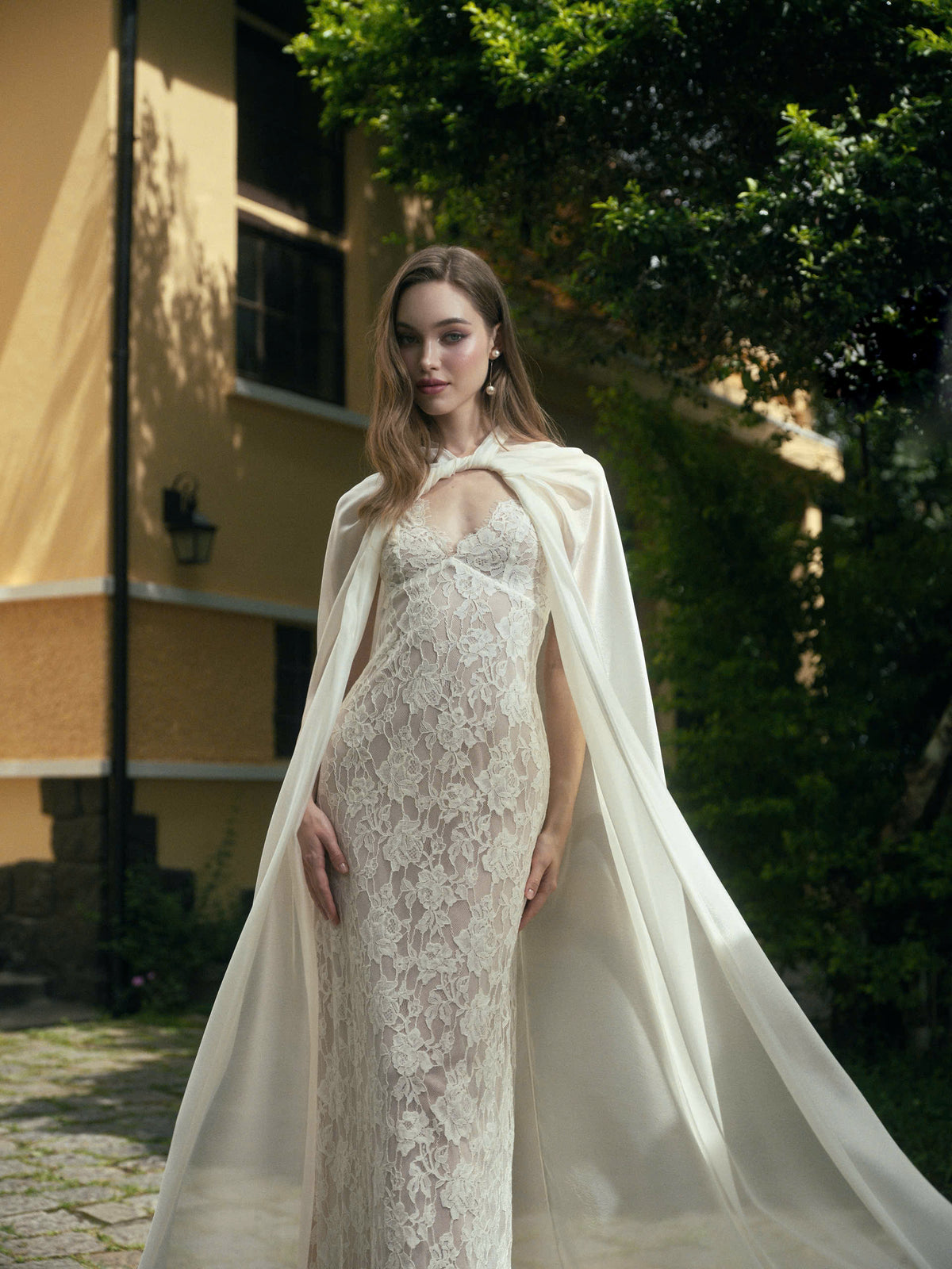 LA ROSEE LACE DRESS & LUNE CLOAK