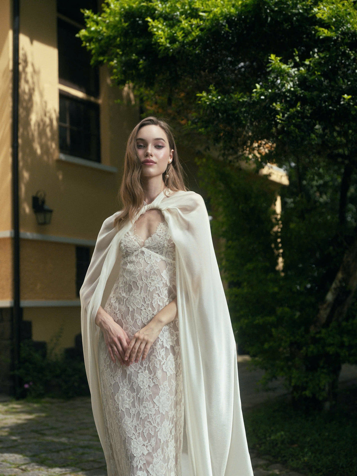 LA ROSEE LACE DRESS & LUNE CLOAK