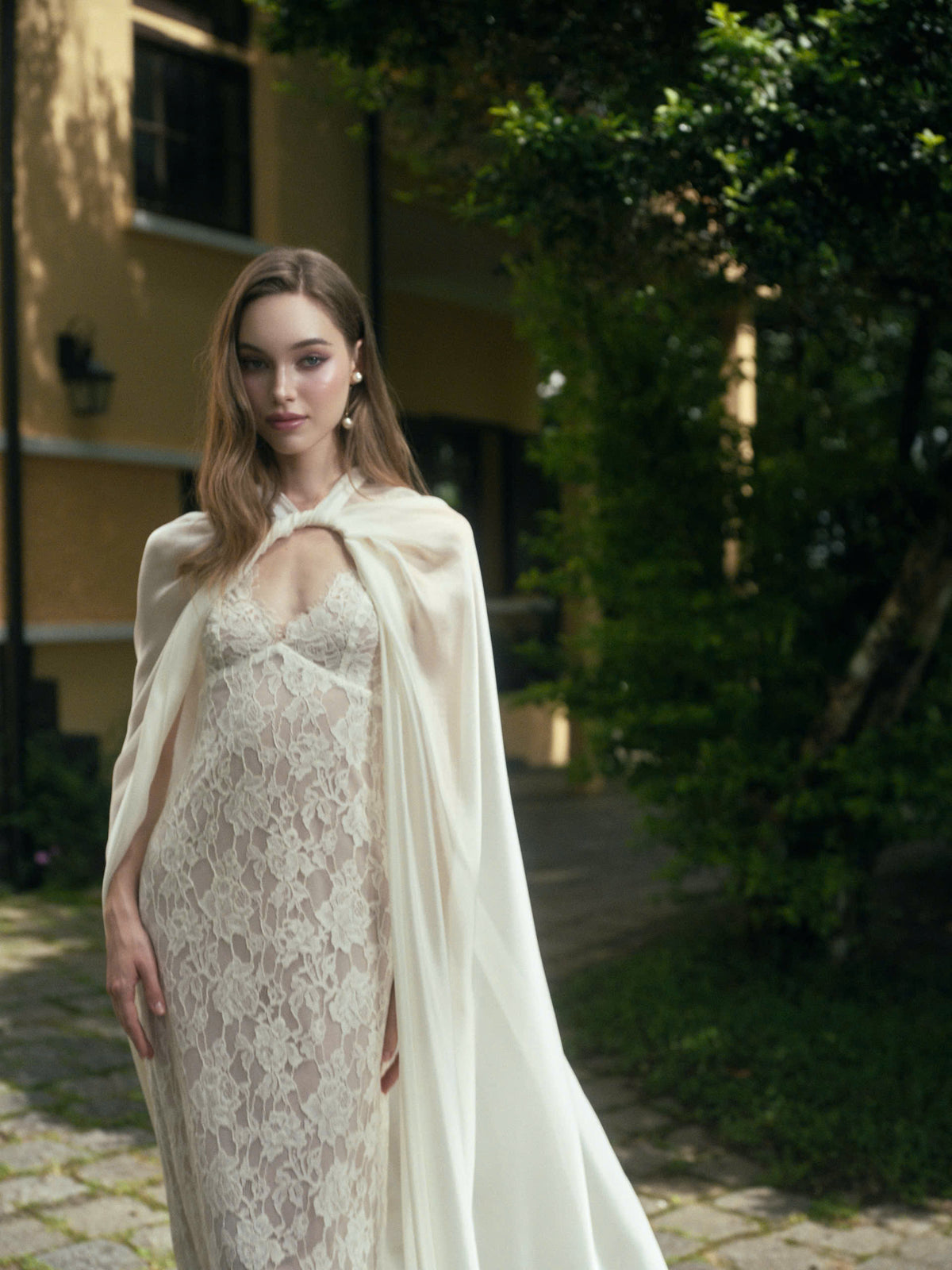 LA ROSEE LACE DRESS & LUNE CLOAK