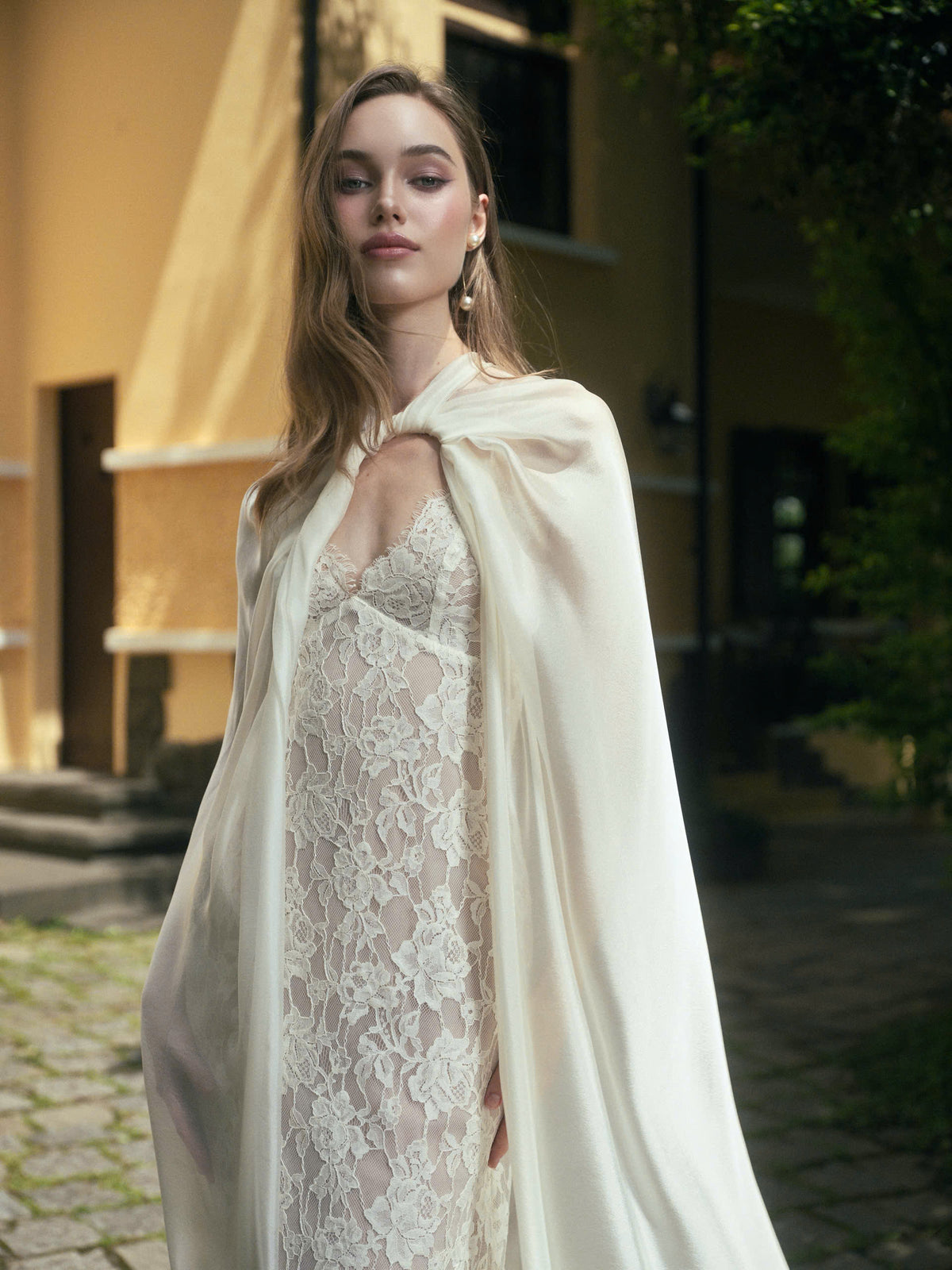 LA ROSEE LACE DRESS & LUNE CLOAK
