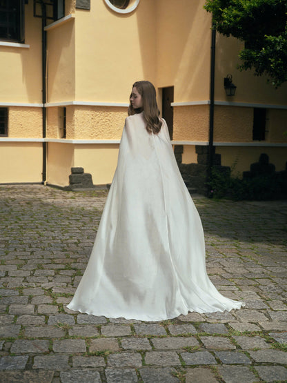 LA ROSEE LACE DRESS & LUNE CLOAK