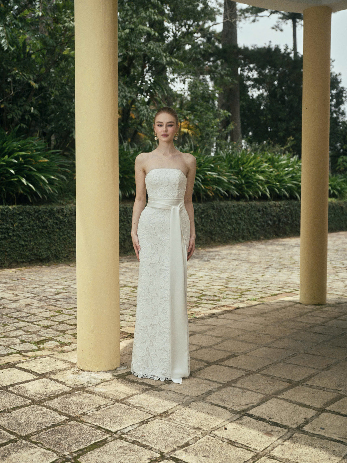 TULIP LACE GOWN
