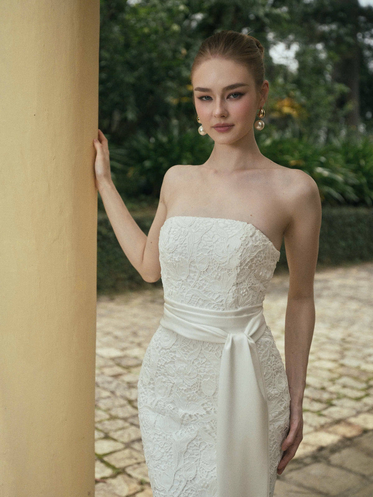 TULIP LACE GOWN