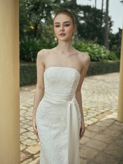TULIP LACE GOWN