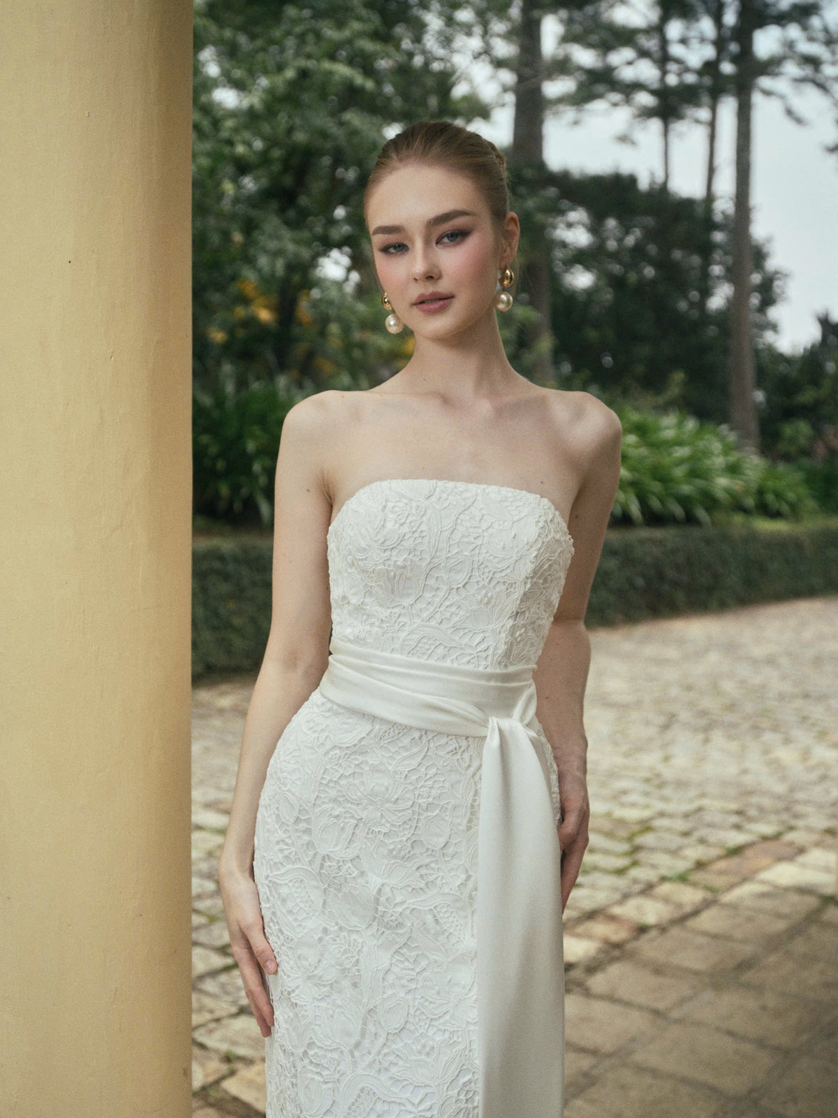 TULIP LACE GOWN
