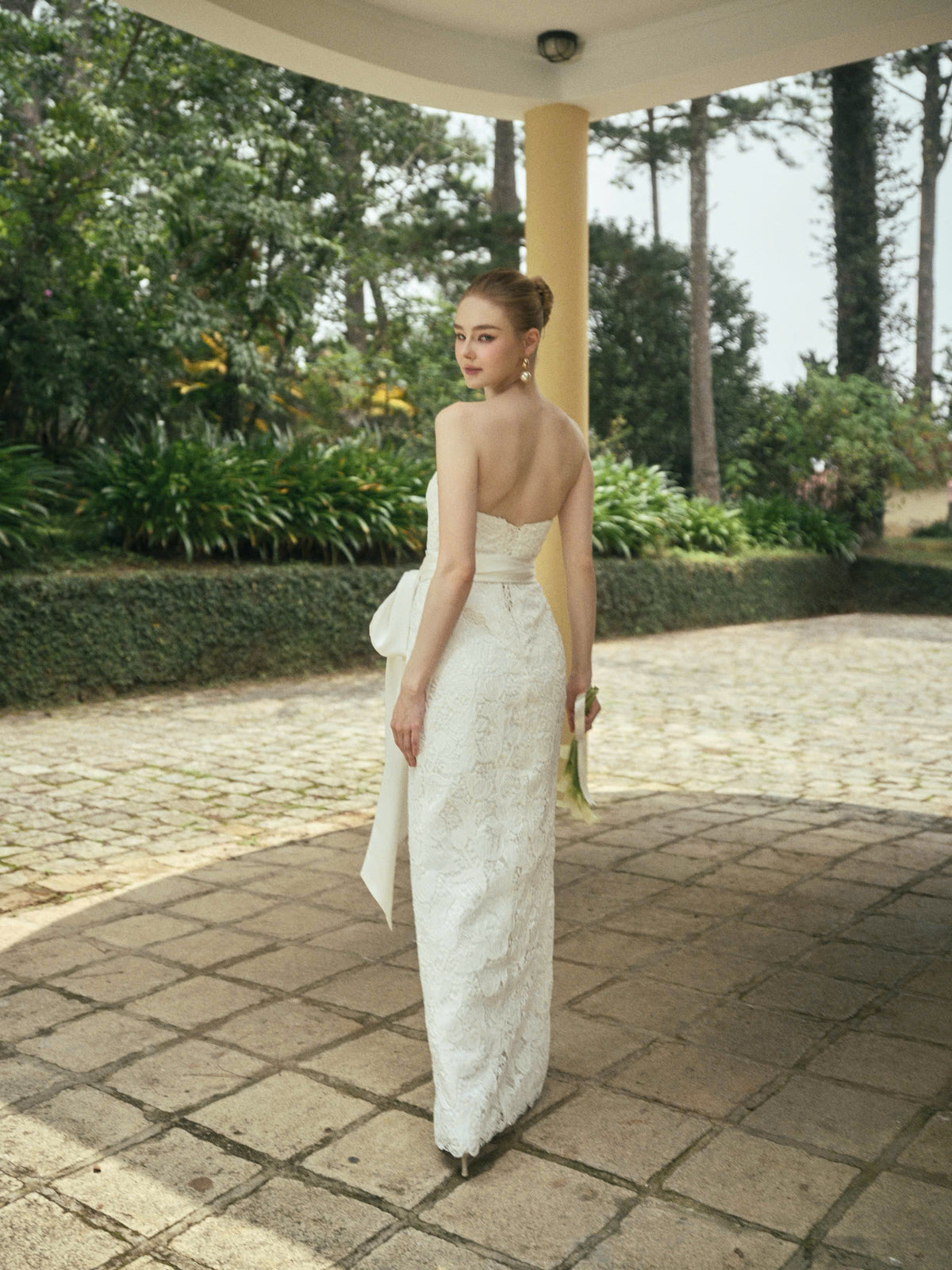 TULIP LACE GOWN