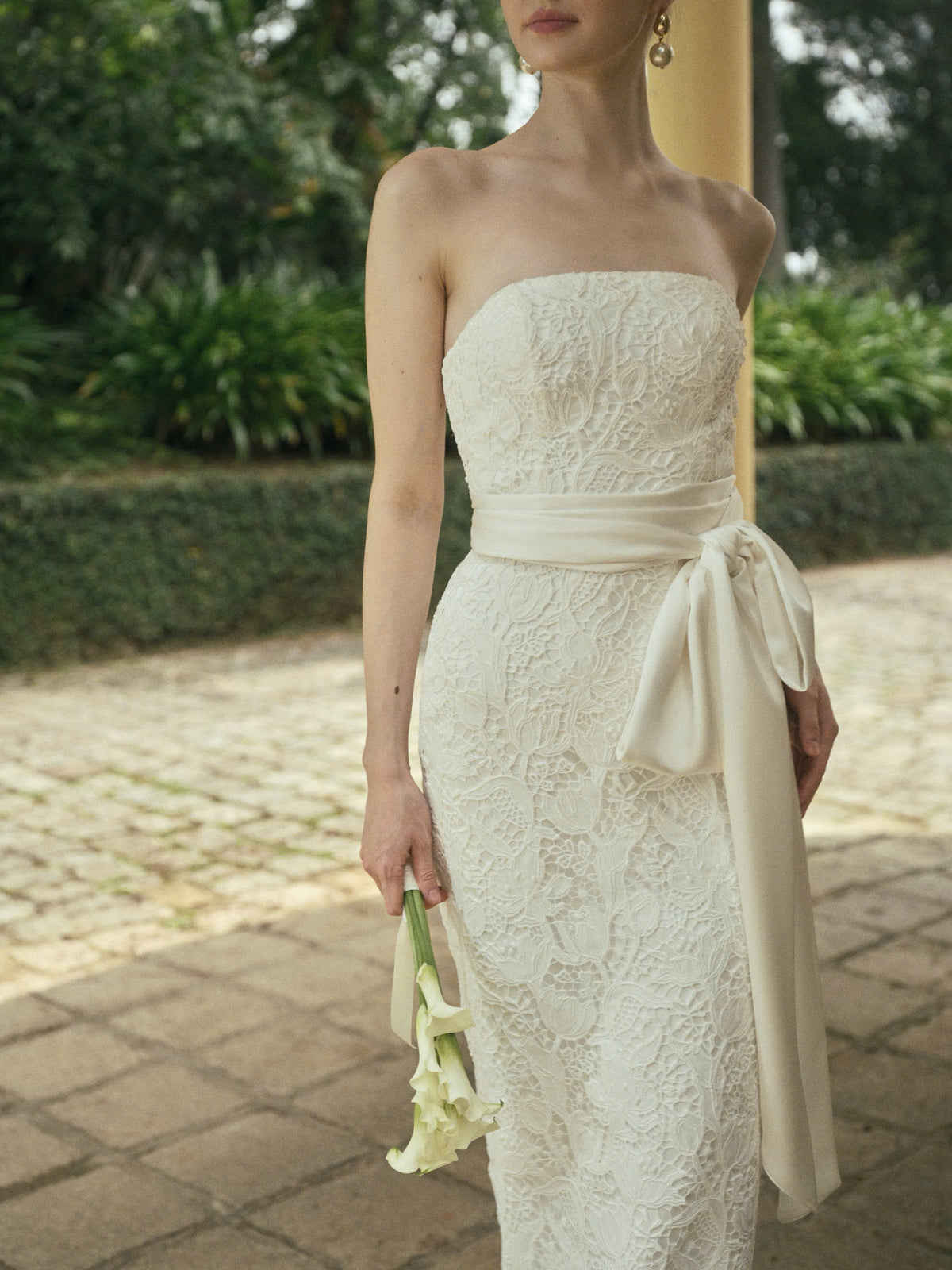 TULIP LACE GOWN
