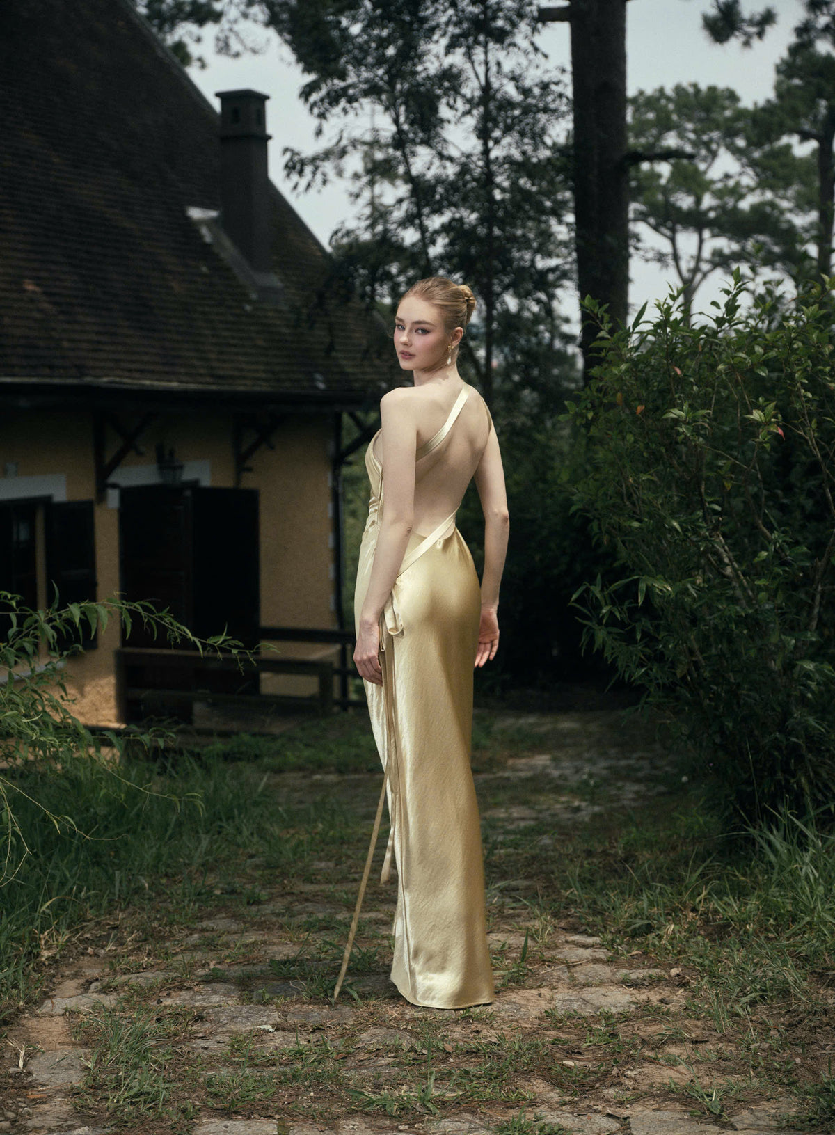 AMBER DRESS