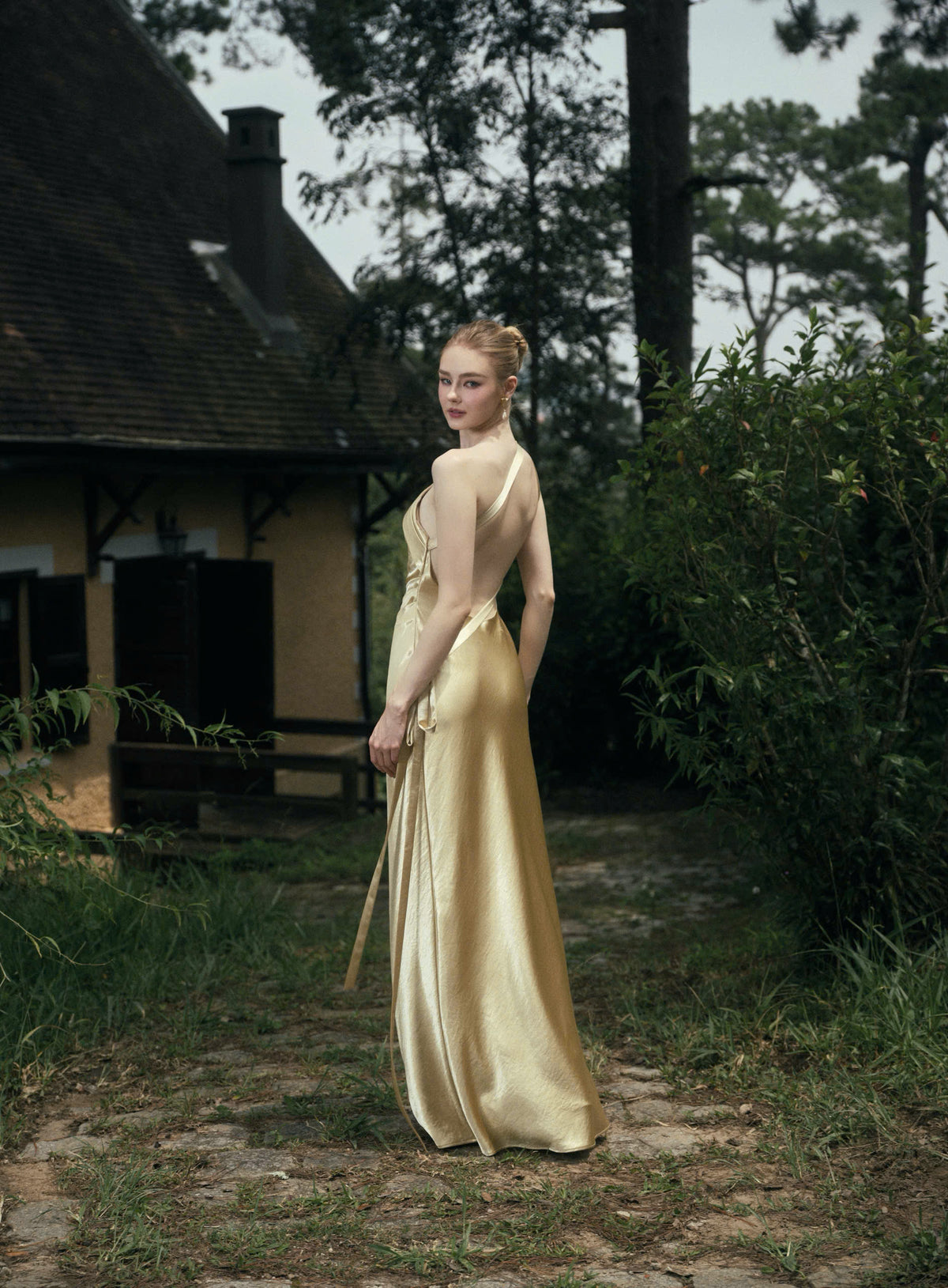 AMBER DRESS