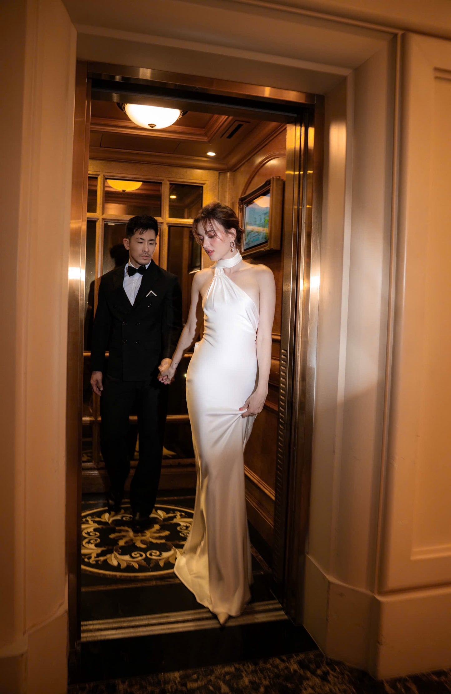SERENA GOWN