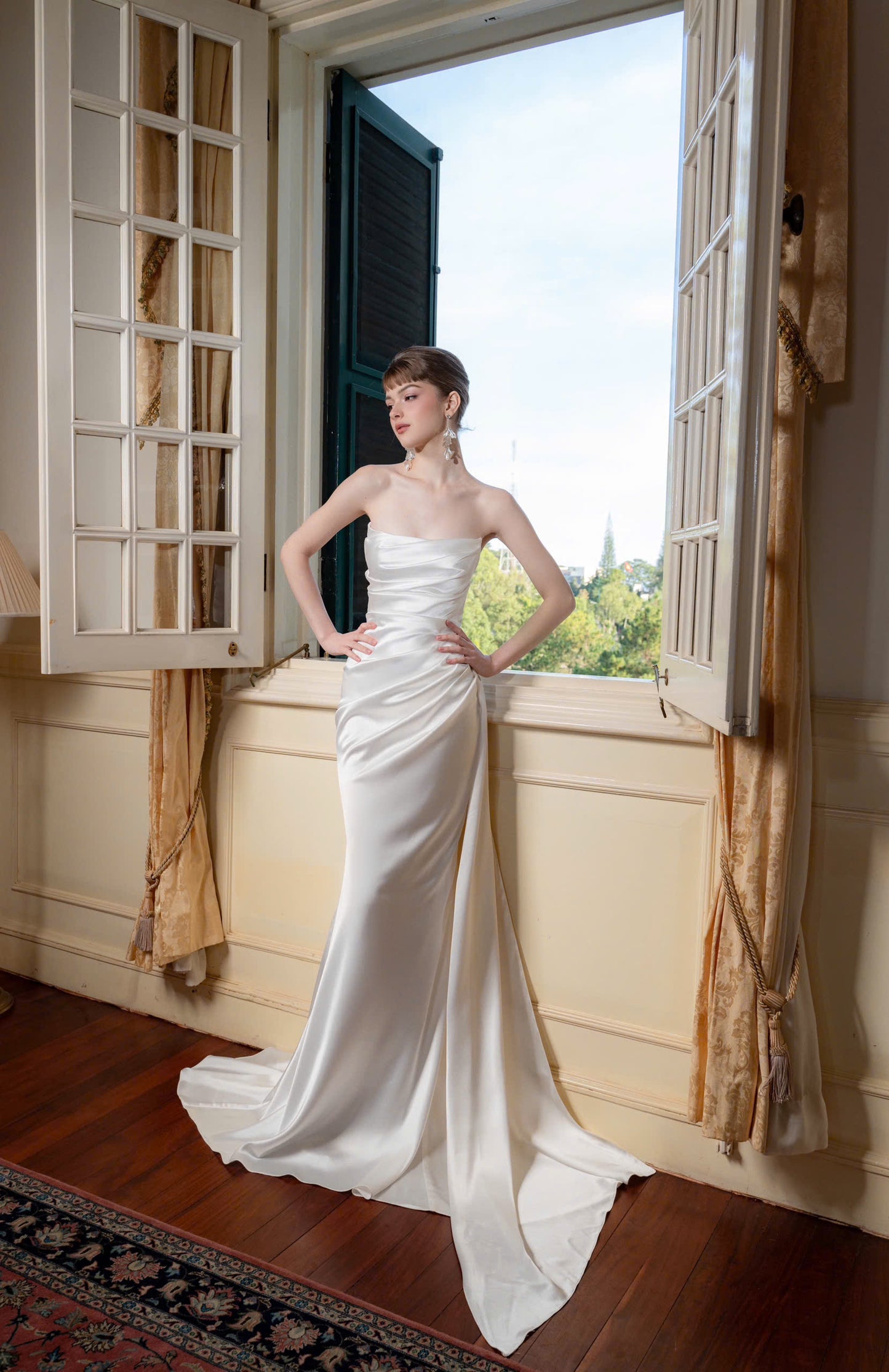 KATHERINE GOWN