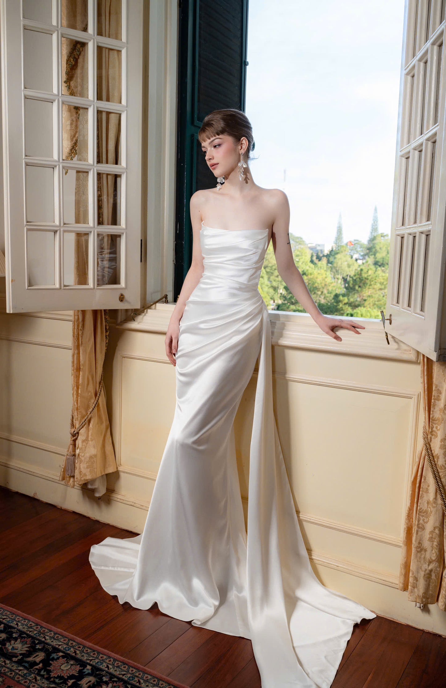 KATHERINE GOWN
