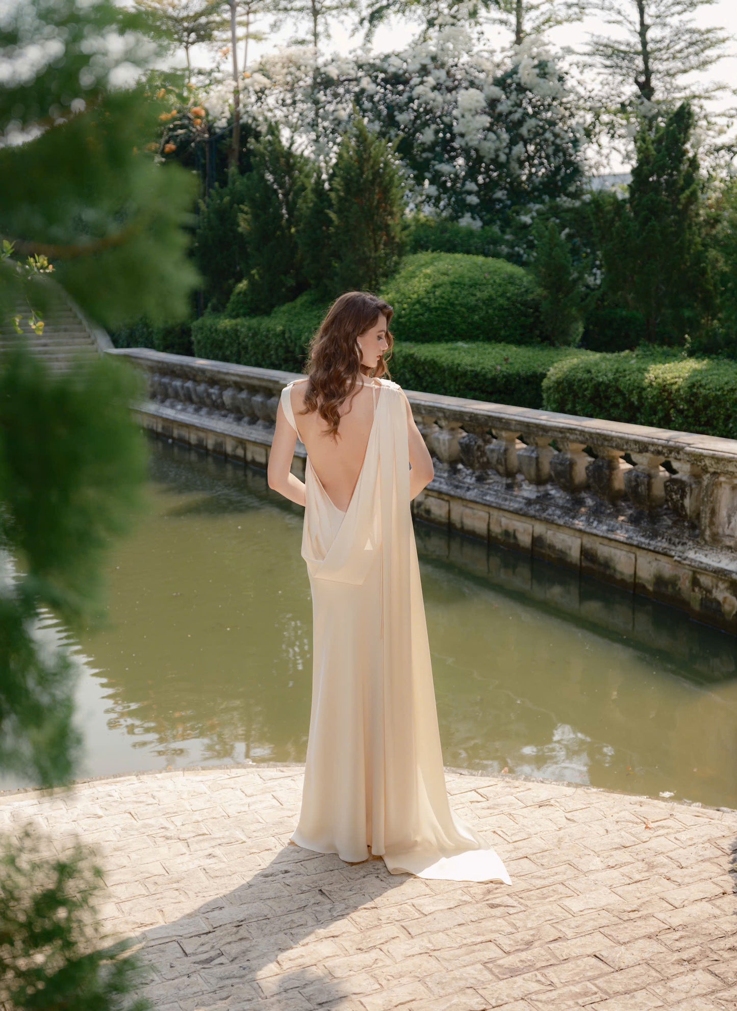 ODESSA GOWN