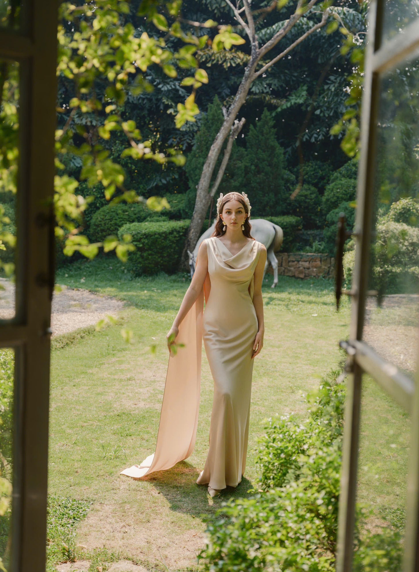 ODESSA GOWN
