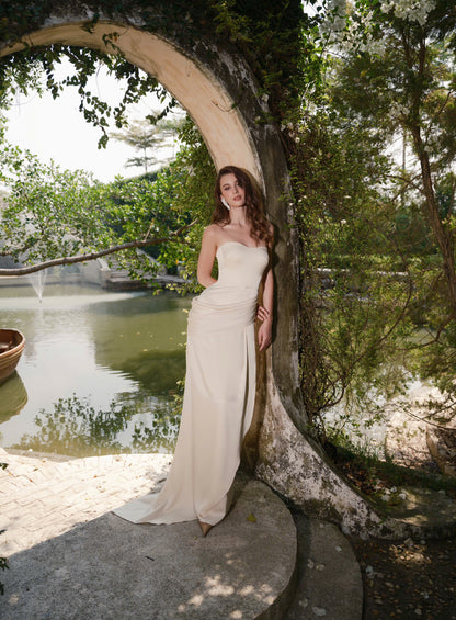 AURA GOWN