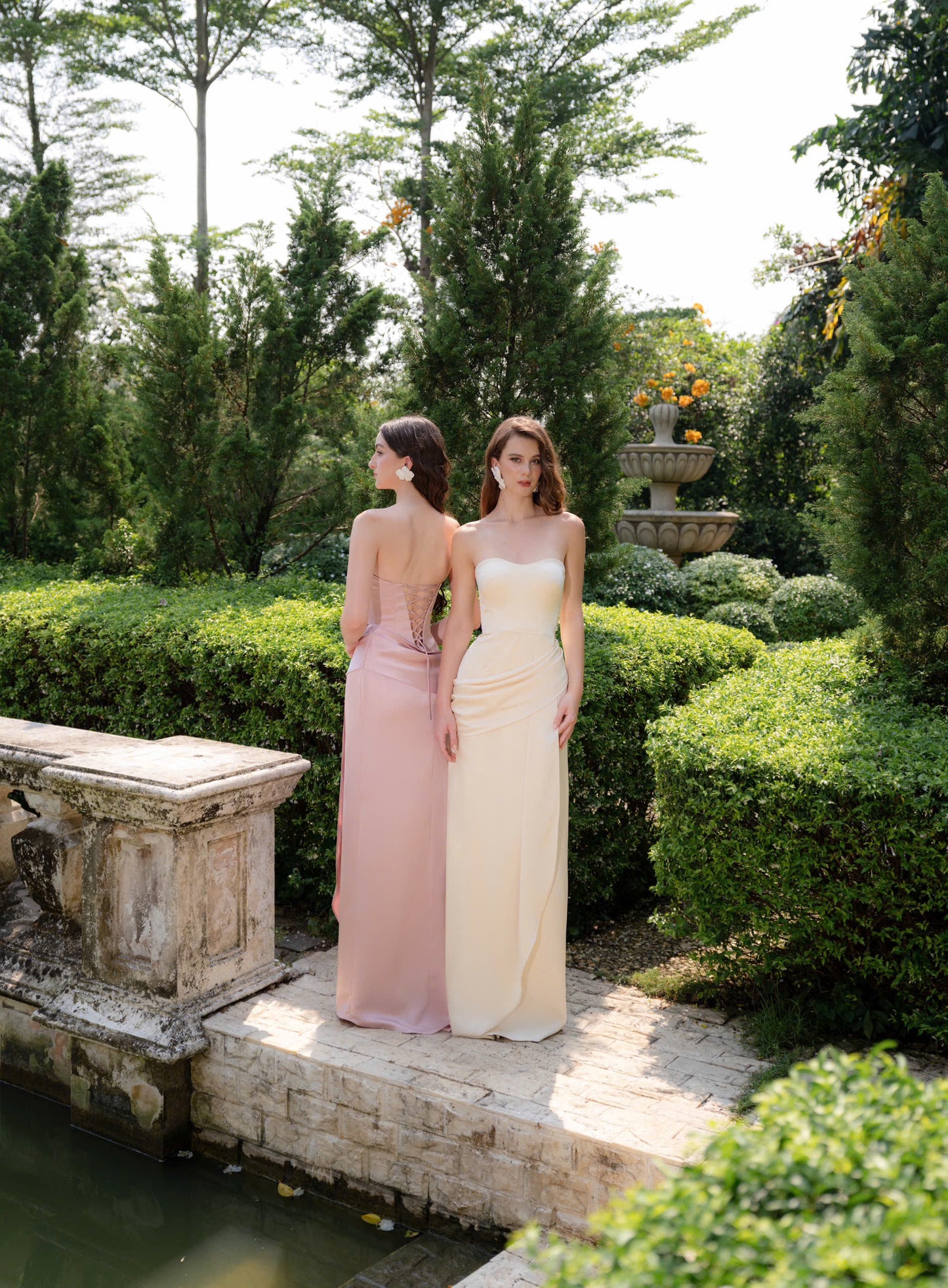 AURA GOWN