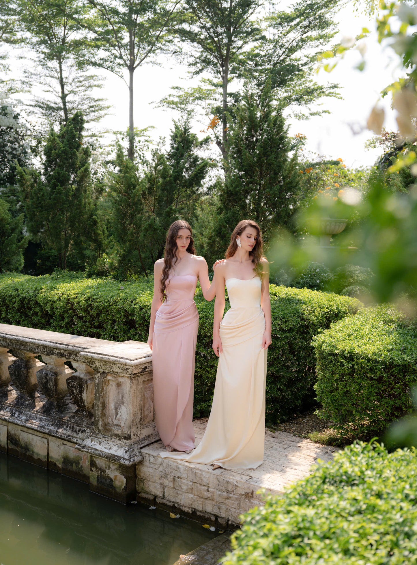 AURA GOWN