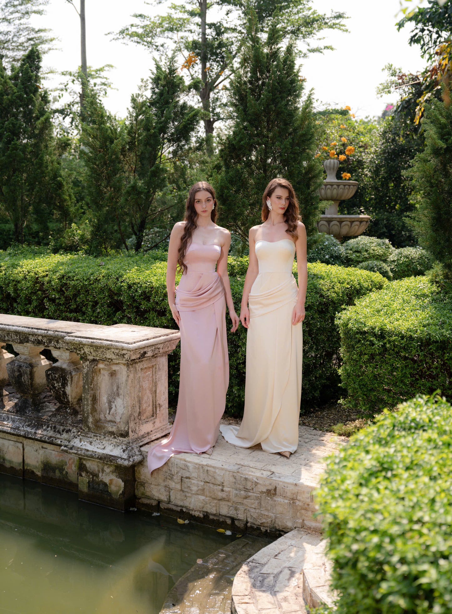 AURA GOWN