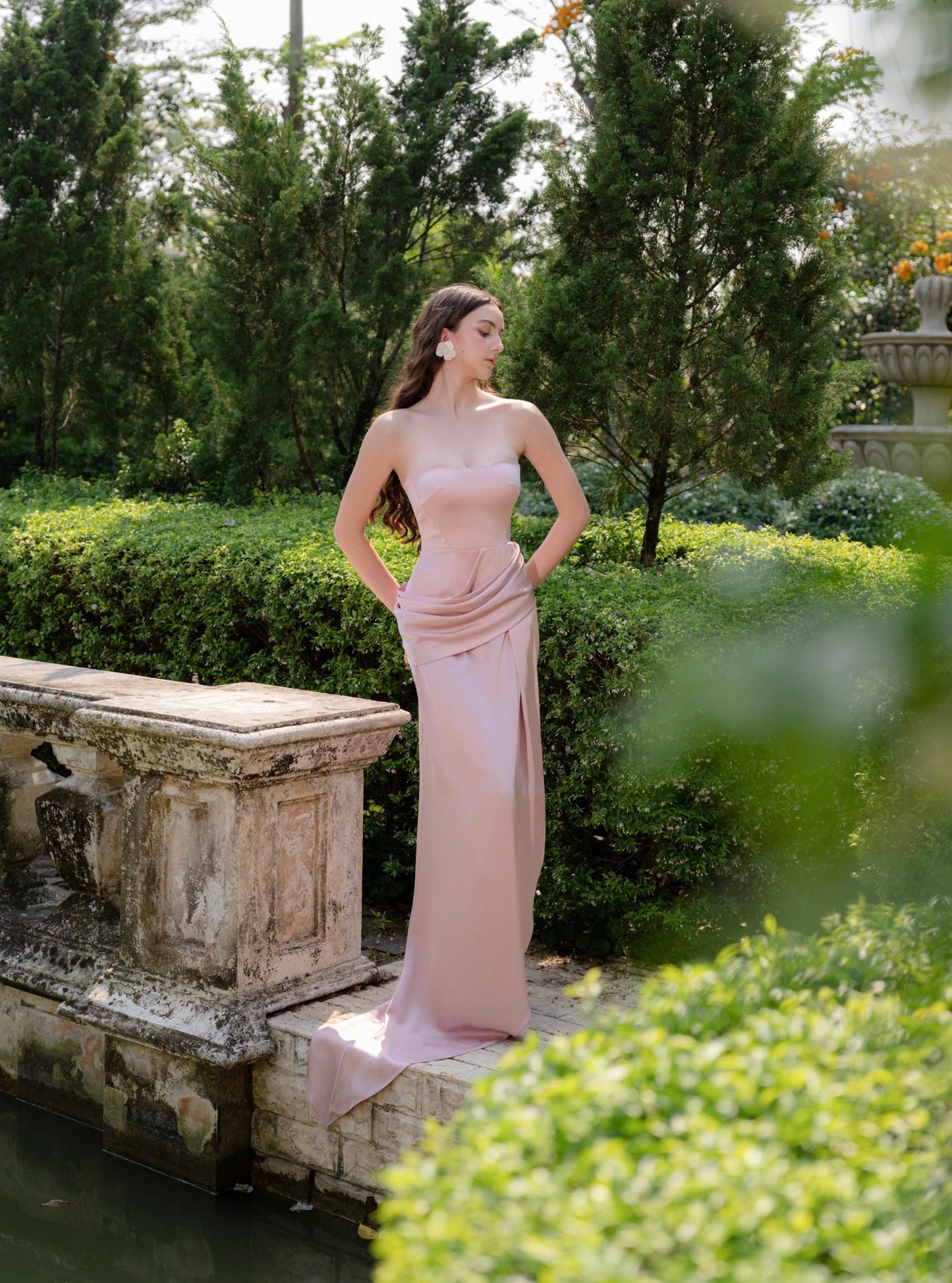 AURA GOWN