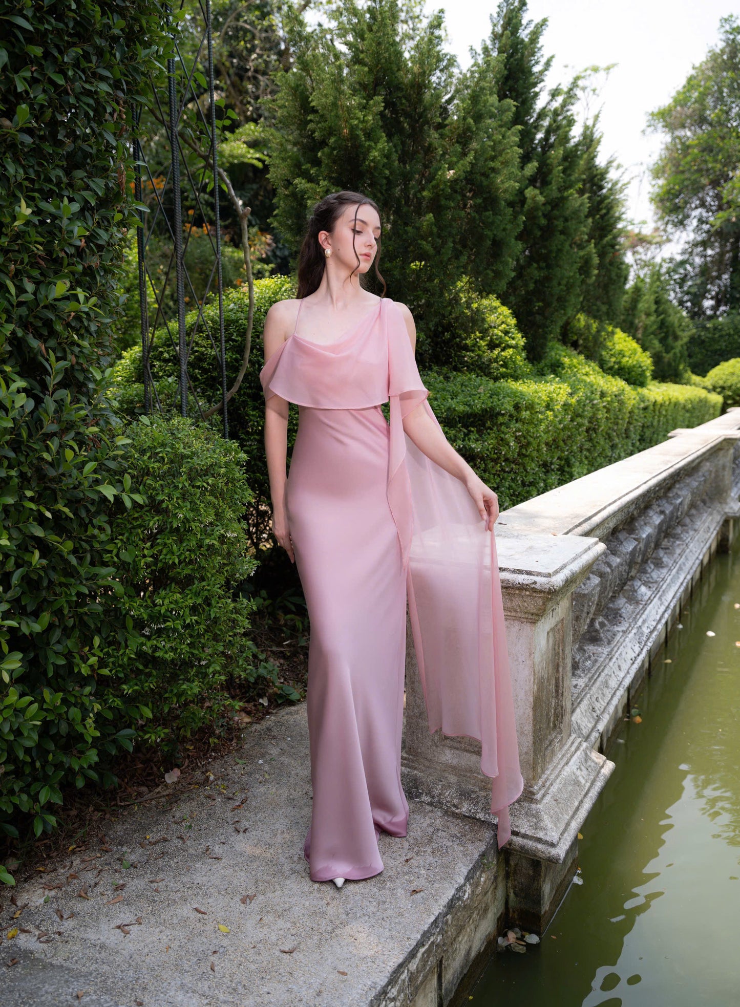 ELARA DRESS