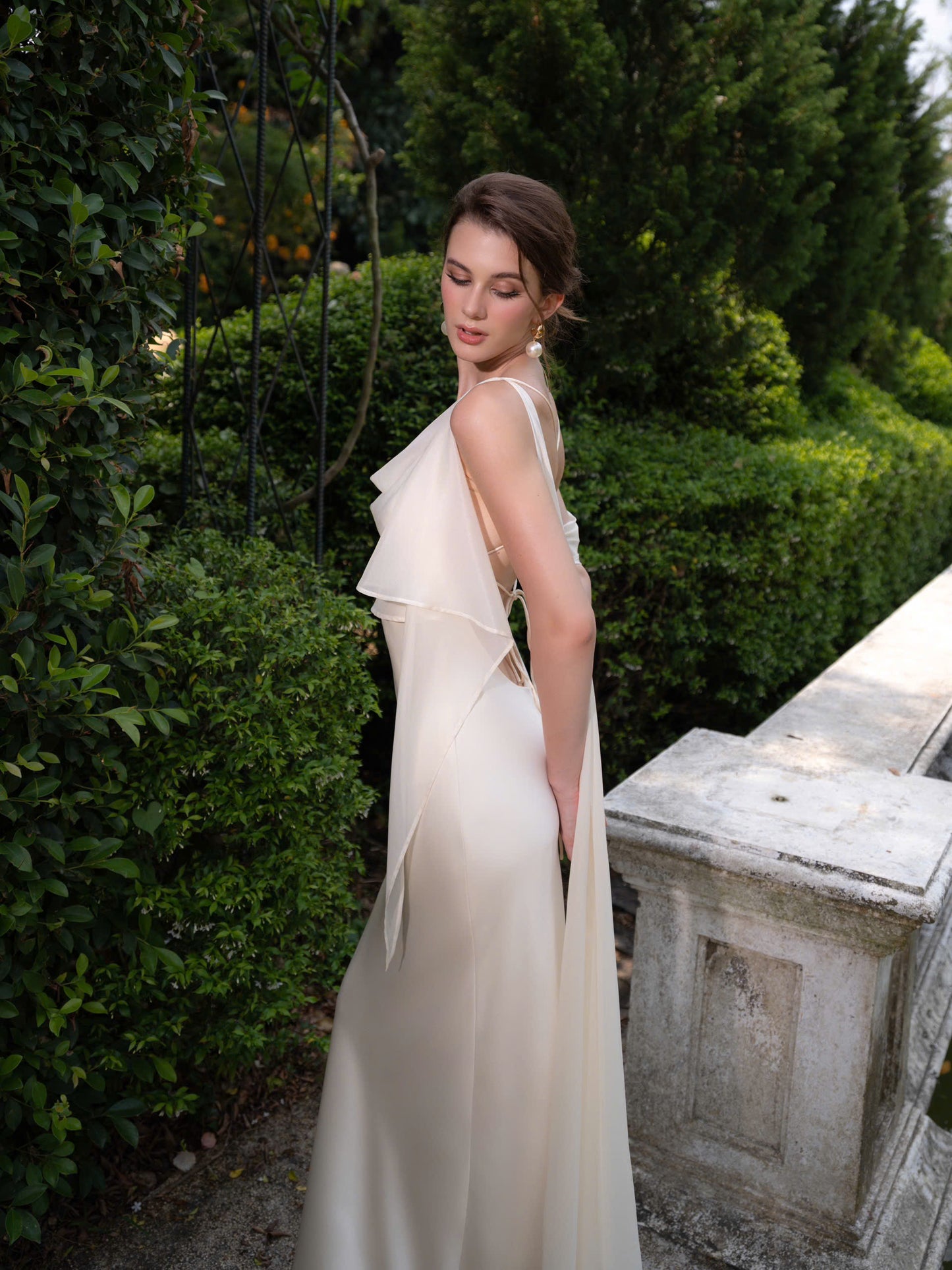 ELARA DRESS