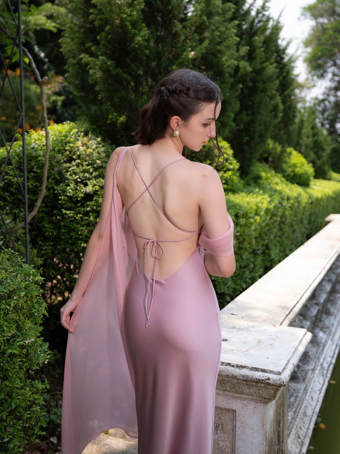 ELARA DRESS