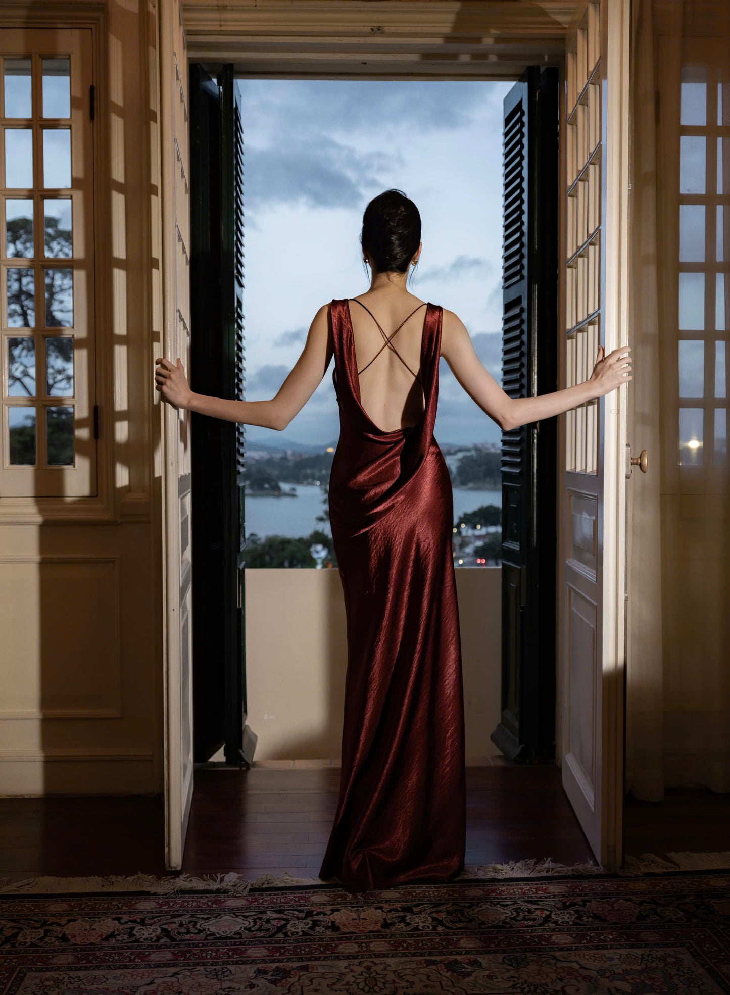 CASSANDRA DRESS